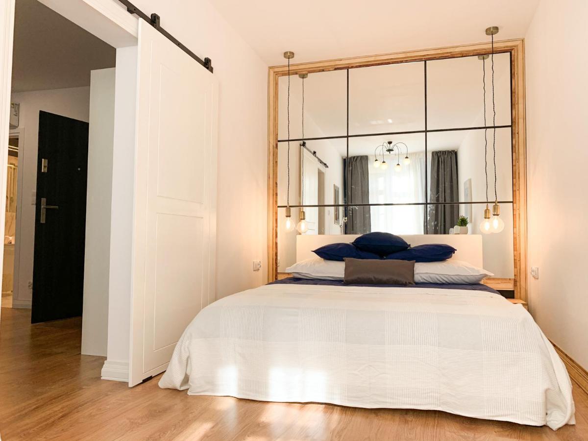 Centrum - Szafirowy I Szmaragdowy Apartment *