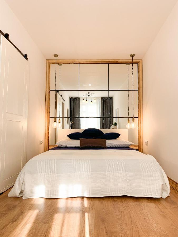 Centrum - Szafirowy I Szmaragdowy Apartament
